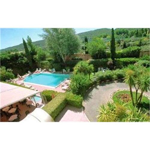 frankreich_hotel_escale_oceania_aussen&nbsp;&ndash;&nbsp;&copy;&nbsp;Hotel Escale Oceania