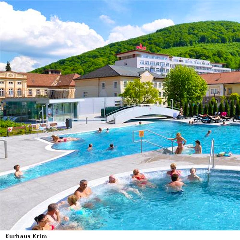 Trencianske Teplice - Kurhaus Krym Poollandschaft – ©Kurhaus Krym In Trencianske Teplice