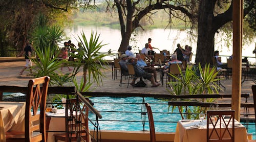 Chobe Safari Lodge – © Vicky Kern