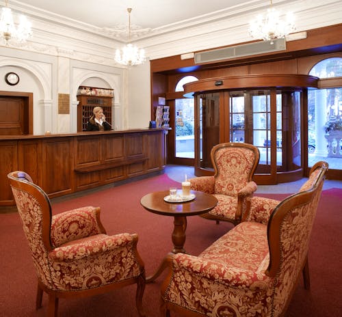 Kurhotel Imperial in Franzensbad - Rezeption &ndash; &copy; Bad Franzensbad AG