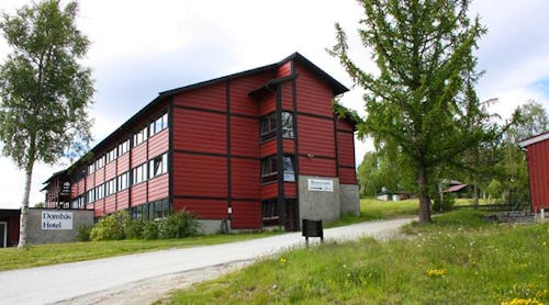 Aussenansicht Hotel Dombas – © https://www.rica-hotels.com/hotels/dombas/dombas-hotell/