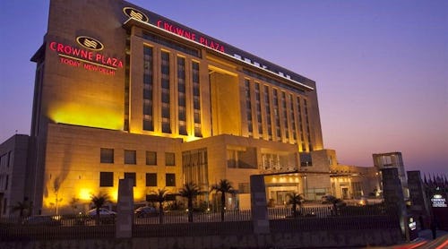 Hotel Crowne Plaza Delhi – © http://www.crowneplaza.hotelsgroup.in/crowne-plaza-new-delhi-okhla.html