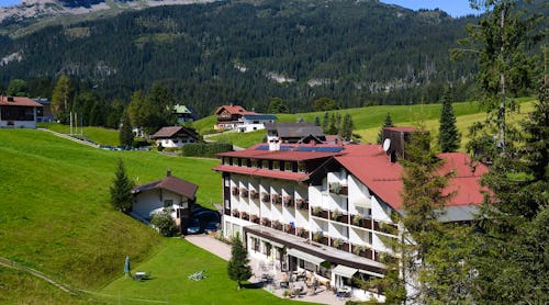 Außenansicht Hotel Montana – © Hotel Montana