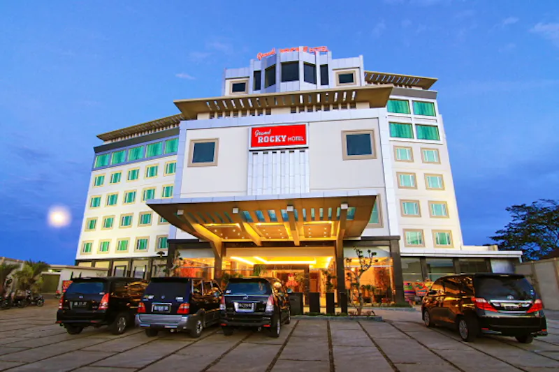 Grand Rocky Hotel Bukittinggi - &copy;http://www.rockyhotelsgroup.com/RockyHotel/GRHB/grand-rocky-hotel-bukittinggi.html