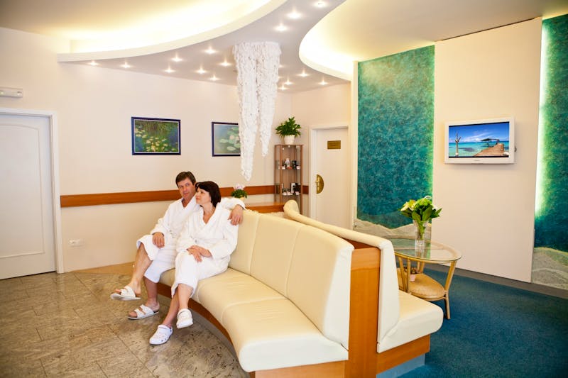 Spa & Wellness Hotel Reza - Warteraum (Kurabteilung) – ©SPA und Wellness Hotel Reza Franzensbad