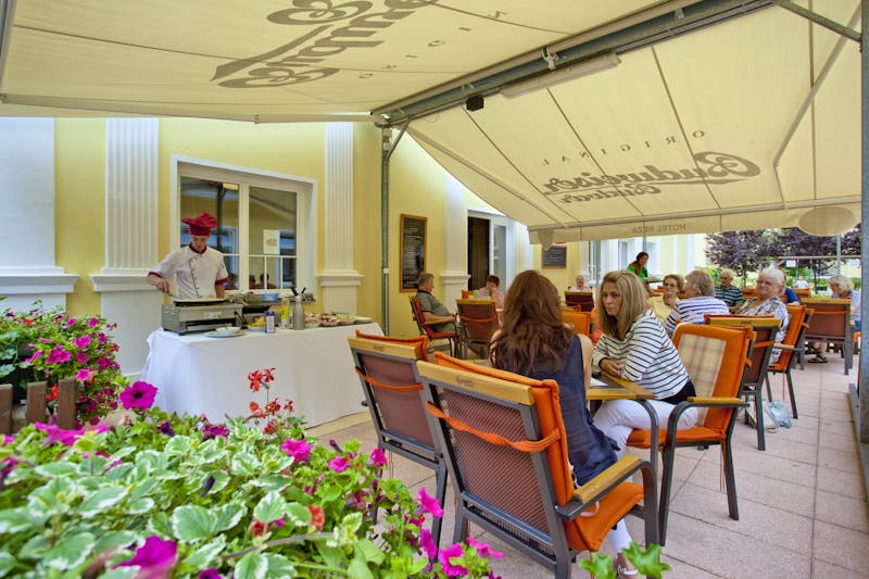 Spa & Wellness Hotel Reza - Terrasse – ©SPA und Wellness Hotel Reza Franzensbad