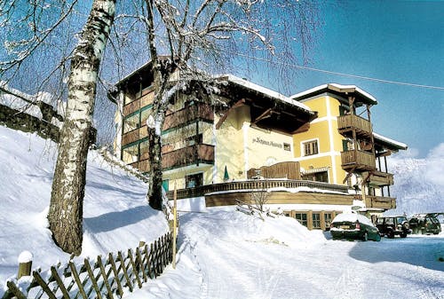 Zur Schönen Aussicht in St. Johann &ndash; &copy; Eberhardt TRAVEL