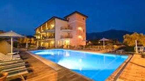 Hotel Alberello Außenansicht – © holidayCheck