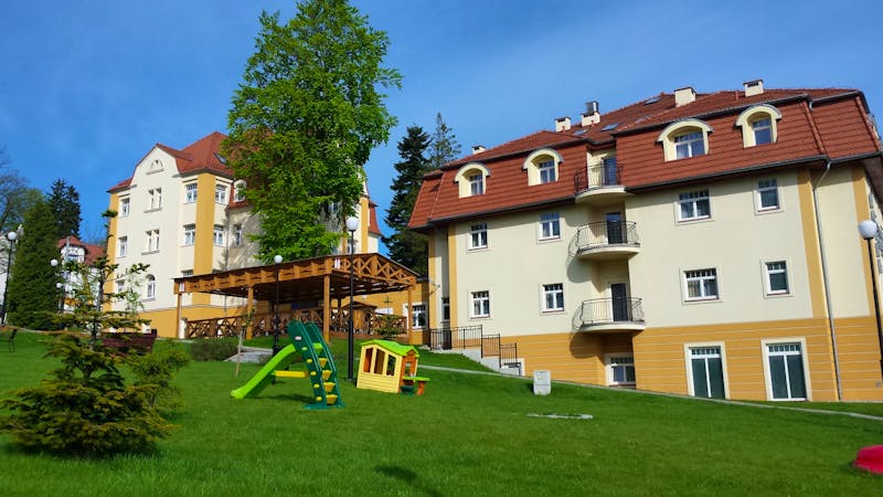 Außenansicht des Hotel Sanus – ©Hotel Sanus