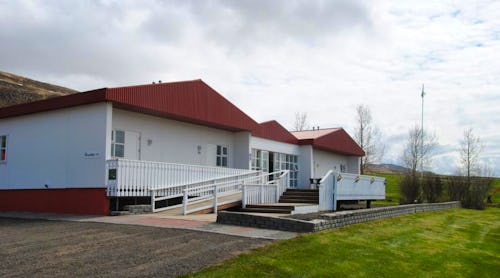 Außenansicht Countryhotel Sveinbjarnargerdi – © Countryhotel Sveinbjarnargerdi