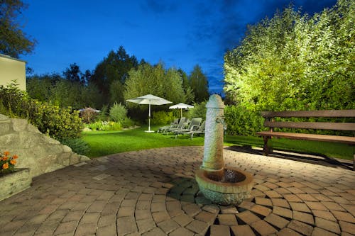 Spa & Wellness Hotel Francis Palace - Garten &ndash; &copy; Spa & Kur Hotel Francis Palace Franzensbad