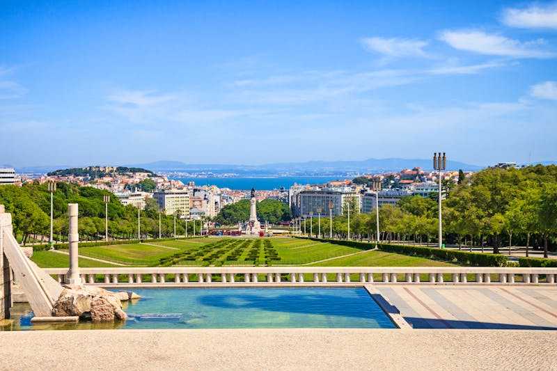 Platz Marques de Pombal in Lissabon - &copy;stevanzz - Adobe Stock