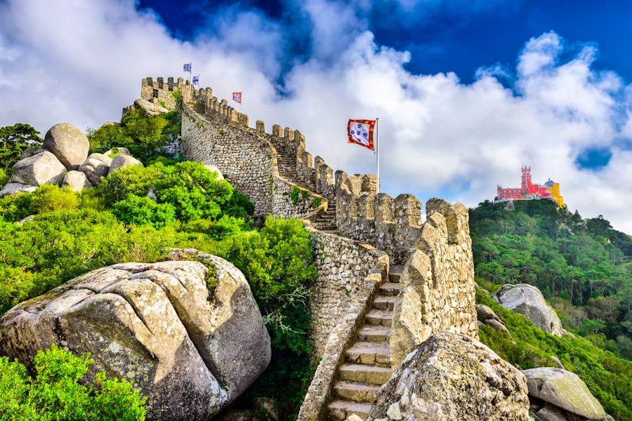 Schloss in Sintra – © Shchipkova Elena - Adobe Stock