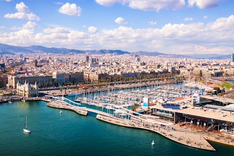 Port Vell in Barcelona - ©Iakov Filimonov - Adobe Stock
