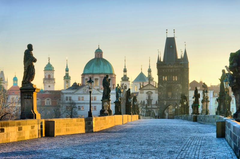 Prag Karslbrücke - ©Adobe Stock, LianeM