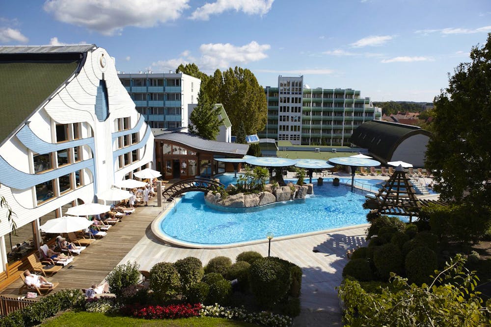 NaturMed Hotel Carbona in Heviz &ndash; &copy; NaturMed Hotel Carbona in Heviz