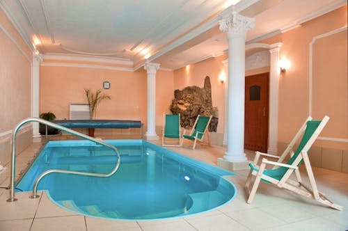 Schwimmbad Hotel Kwisa 1 &ndash; &copy; Hotel Kwisa 1