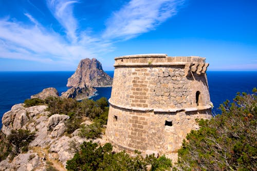 Ibiza - Felseninsel Es Vedra &ndash; &copy; TONO BALAGUER - Adobe Stock