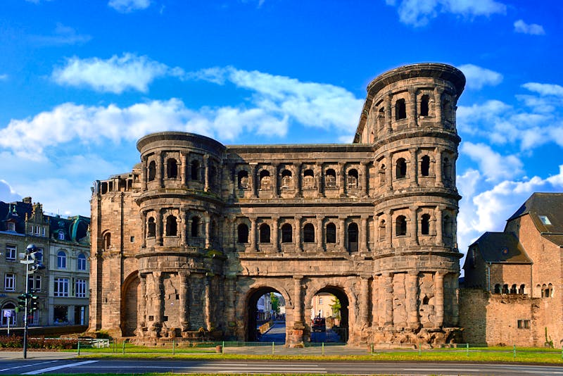 Porta Nigra - Trier - ©Stefan Körber - Fotolia