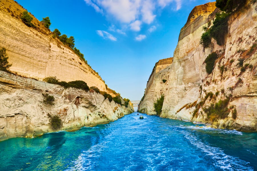 Kanal von Korinth – © Nikolai Sorokin (Adobe Stock)