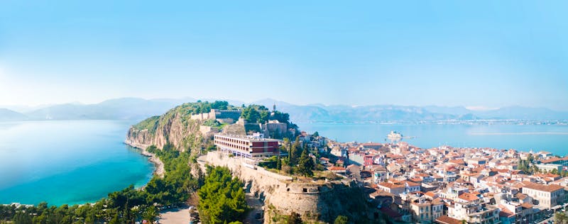 Blick auf die griechische Stadt Nauplia (Nafplion) - ©Yury Gubin (Adobe Stock)