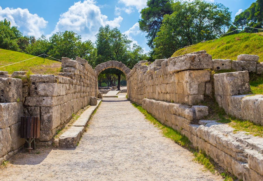 Ruinen von Olympia in Elis – © elgreko (Adobe Stock)