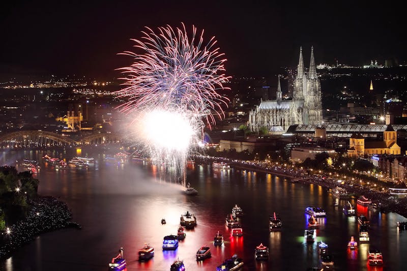 Feuerwerk in Köln - &copy;Piccolo - Fotolia