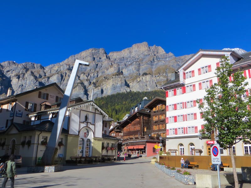 Leukerbad Dorfplatz - ©Eberhardt TRAVEL - Annette Weise