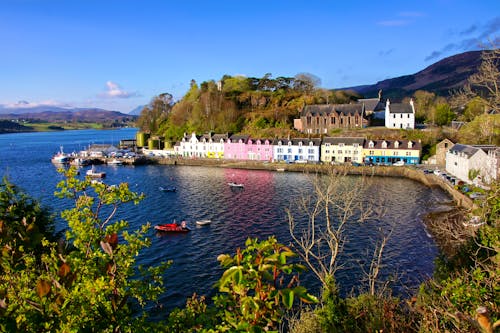 Isle of Skye - Portree &ndash; &copy; Jenifoto - Fotolia