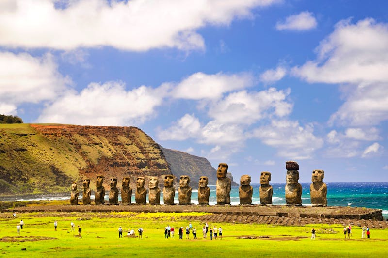 Osterinsel - Moais von Ahu Tongariki - ©2012 Amy Nichole Harris - AdobeStock