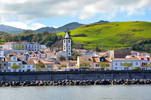 Horta auf der Azoren-Insel Faial &ndash; &copy; Yvann K - Fotolia