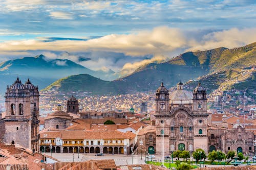 Cuczo in Peru &ndash; &copy; sharptoyou - Fotolia