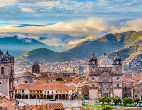 Cuczo in Peru – © sharptoyou - Fotolia