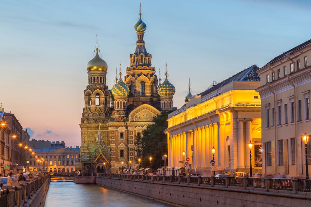 Sankt Petersburg Auferstehungskirche &ndash; &copy; anujakjaimook - Adobe Stock