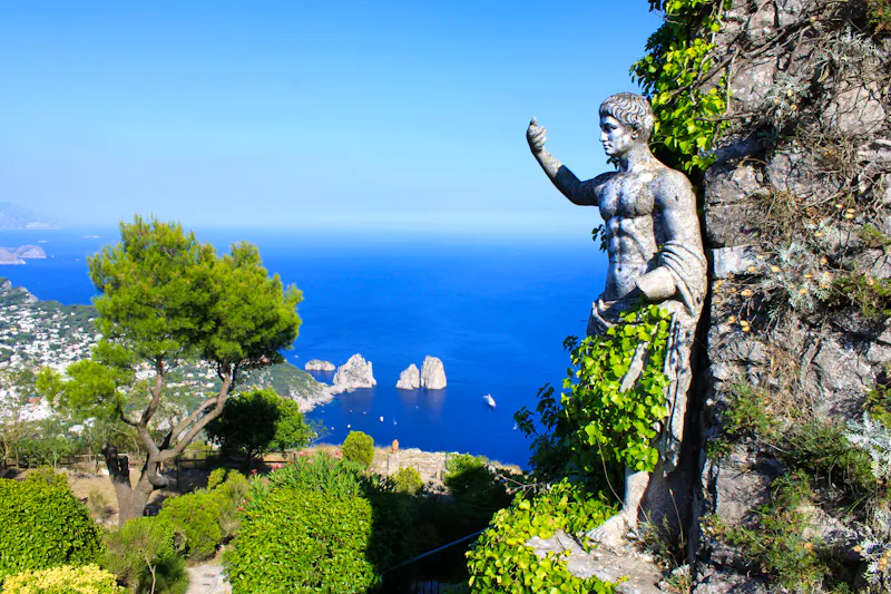 Faraglioni di Capri - &copy;Liberty - Adobe Stock