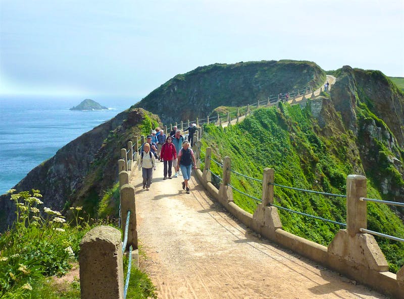 Damm La Coupee auf der Insel Sark - ©Eberhardt TRAVEL