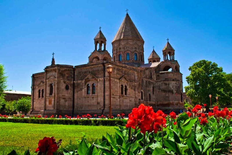 Kathedrale von Etschmiadsin - ©Vizit Armenia