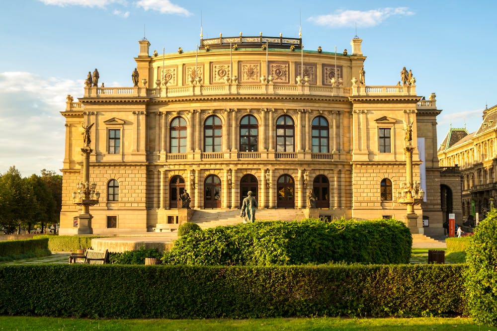 Rudolfinum in Prag &ndash; &copy; Rhombur - Fotolia