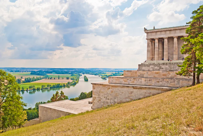 Die Walhalla bei dem Donautal in Bayern&nbsp;&ndash;&nbsp;&copy;&nbsp;mojolo - Fotolia