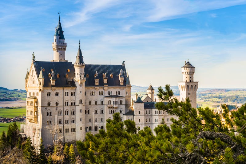 Schloss Neuschwanstein - ©Saknarong Tayaset – AdobeStock