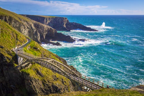 Head Bridge Mizen &ndash; &copy; Johannes Rigg - Fotolia