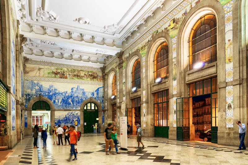Bahnhof Sao Bento in Porto - ©efired - Fotolia