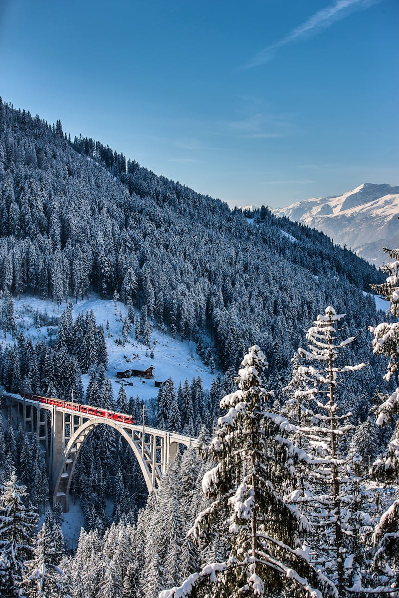 Arosa-Linie_Langwieserviadukt_bei_Langwies_Winter - ©Andrea Badrutt, Rhaetische Bahn
