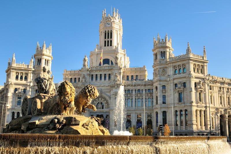 Plaza de Cibeles in Madrid - ©cainfantes - AdobeStock
