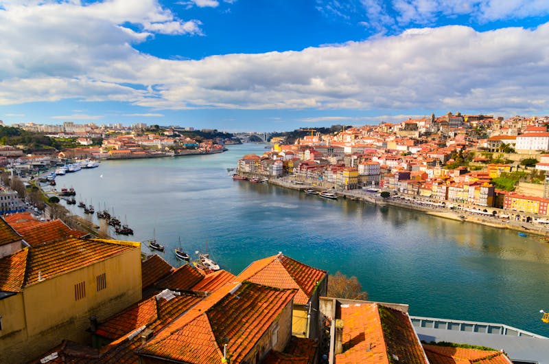 Porto - Portugal - ©Sergey Peterman - Adobe Stock