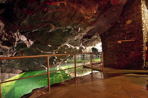 MarieLouiseStolln_Berggiesshuebel_unterirdischerSee &ndash; &copy; Kurgesellschaft Bad Gottleuba-Berggießhübel