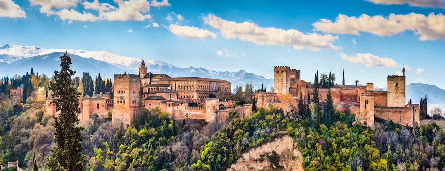 Alhambra in Granada – © JFL Photography - Fotolia