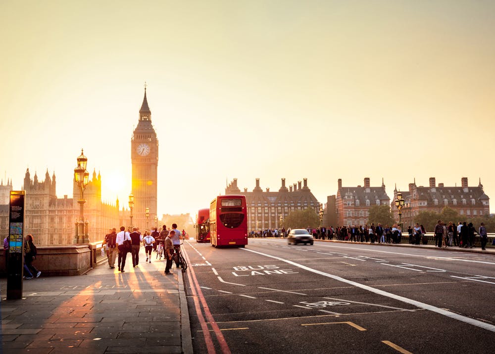 Westminster Bridge in London &ndash; &copy; Iakov Kalinin - Fotolia