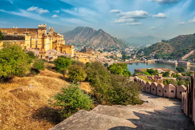 Fort Amber in Jaipur - &copy;Dmitry Rukhlenko - AdobeStock