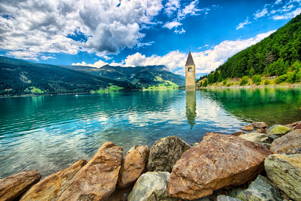 Reschensee in Südtirol – © Michelangelo Oprandi - Adobe Stock